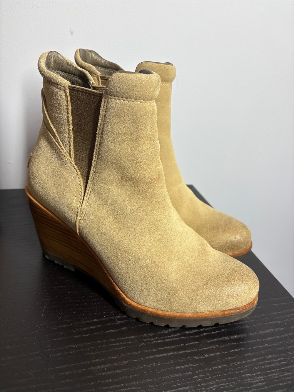 Sorel Beige Suede Wedge Ankle Boots - Neutral Suede Style